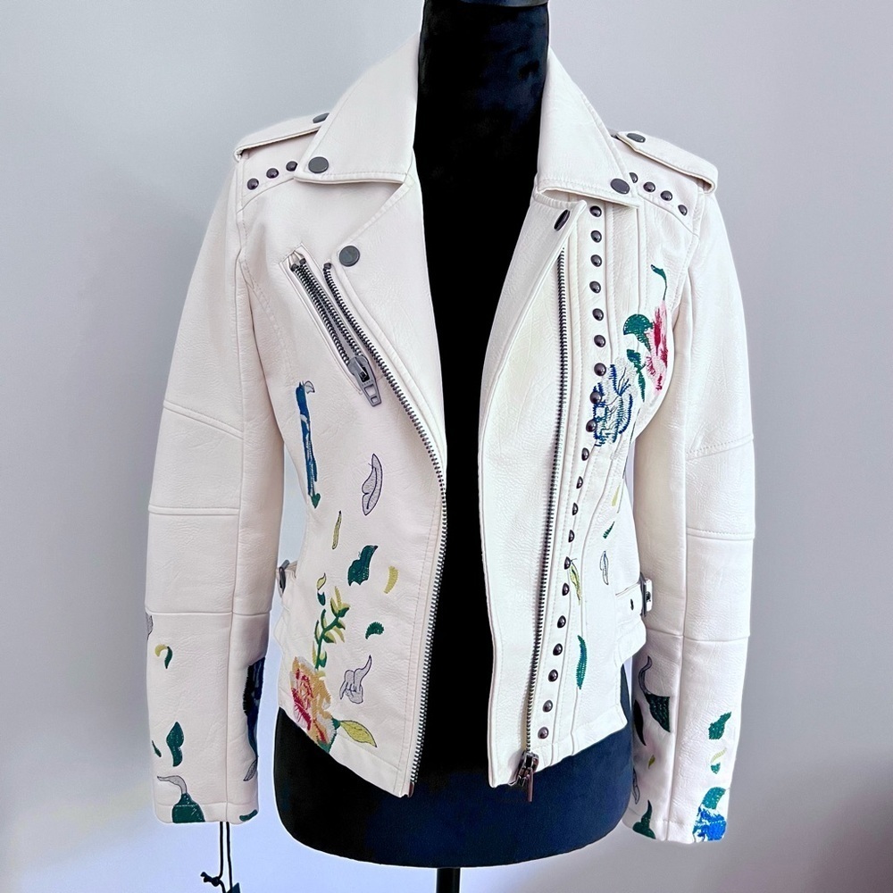 Blank NYC White Leather Jacket with Floral Embroidery (XS) NWT